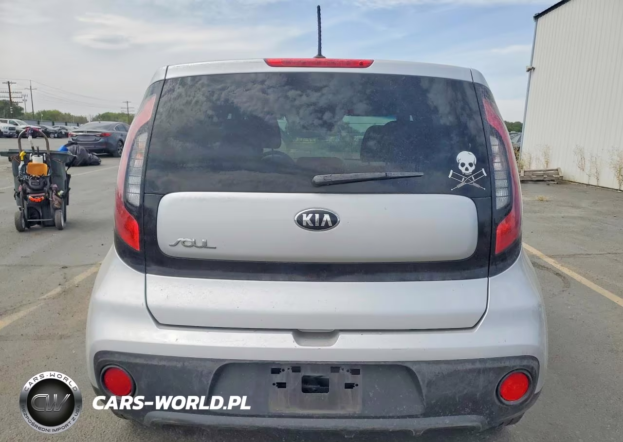 2018 Kia Soul Base VIN:KNDJN2A2XJ7582425 - 6