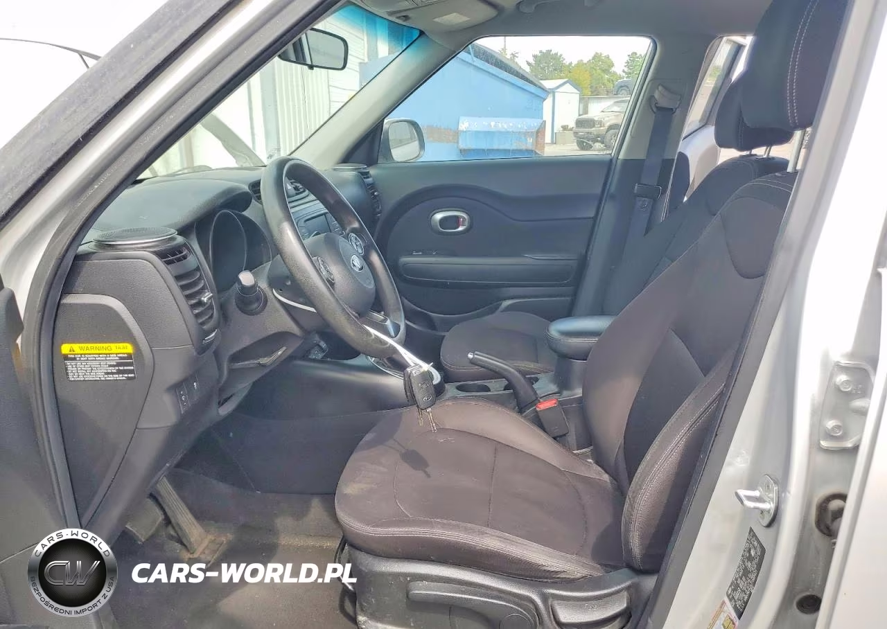 2018 Kia Soul Base VIN:KNDJN2A2XJ7582425 - 7