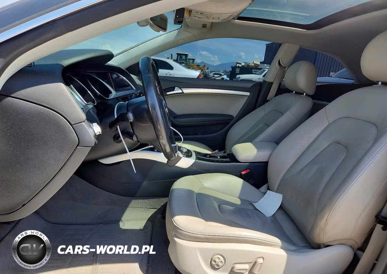 2011 Audi A5 Premium Plus VIN:WAULFAFR1BA004737 - 7