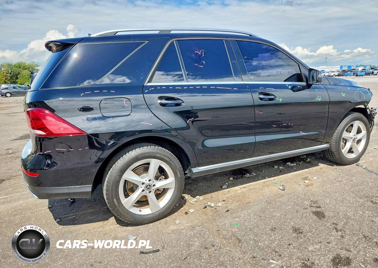2017 Mercedes-Benz Gle 350 VIN:4JGDA5JB5HA946771 - 3