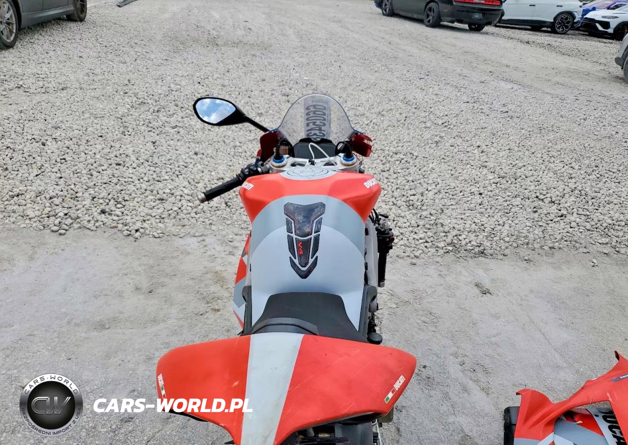 2019 Ducati Panigale V4 VIN:ZDMDAGNW9KB011109 - 6