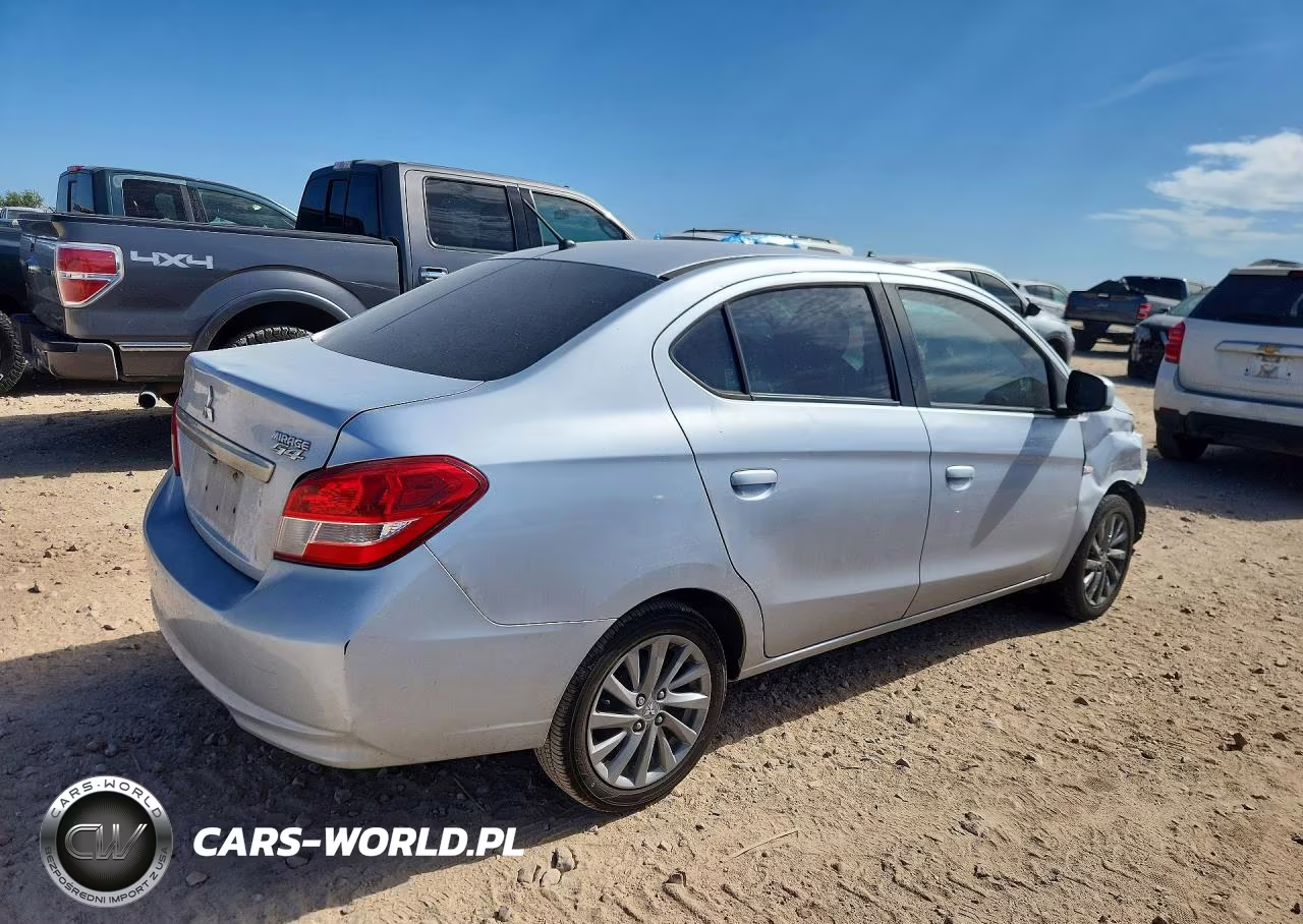 2018 Mitsubishi Mirage G4 Es VIN:ML32F3FJXJHF10440 - 3