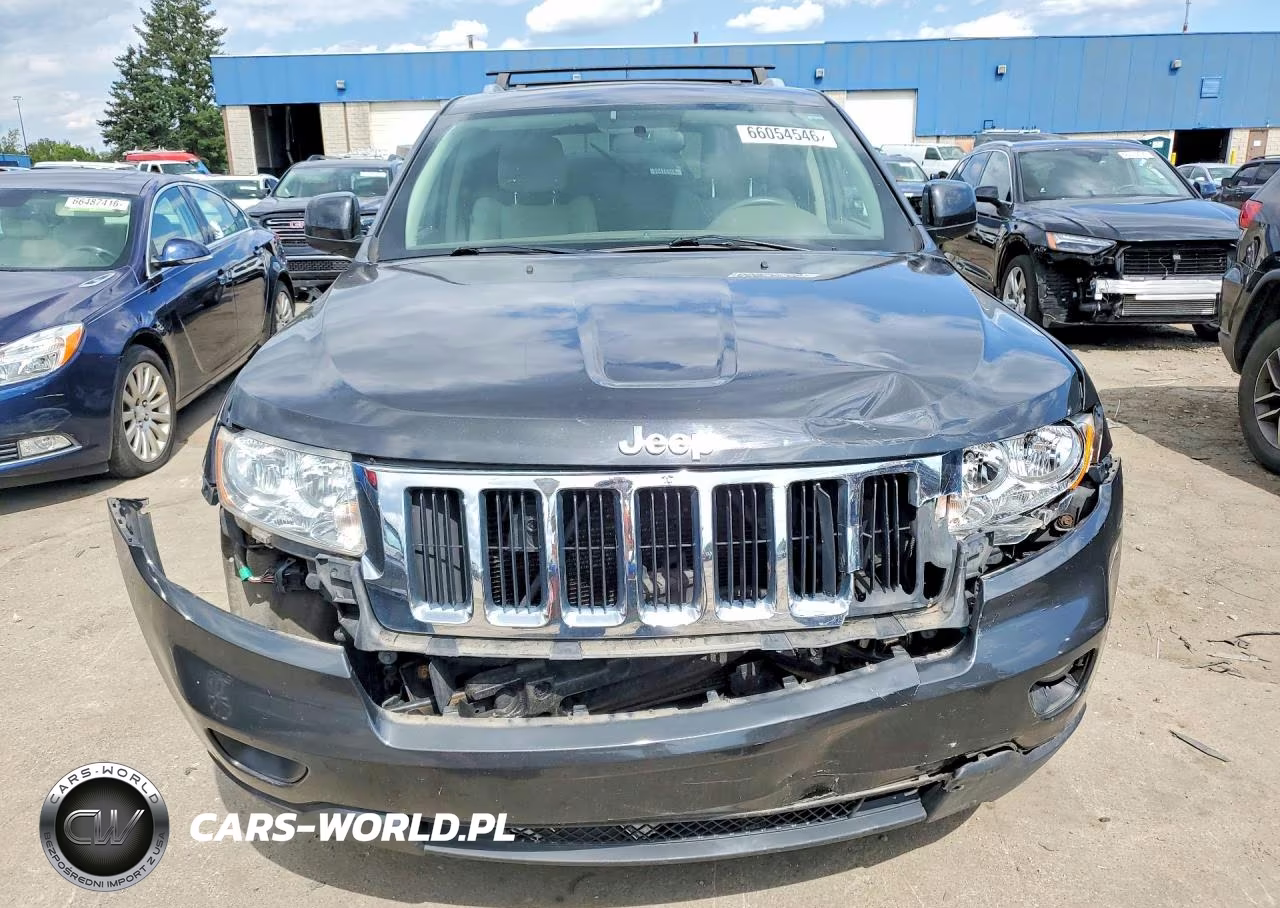 2011 Jeep Grand Cherokee Laredo VIN:1J4RR4GG3BC576765 - 5