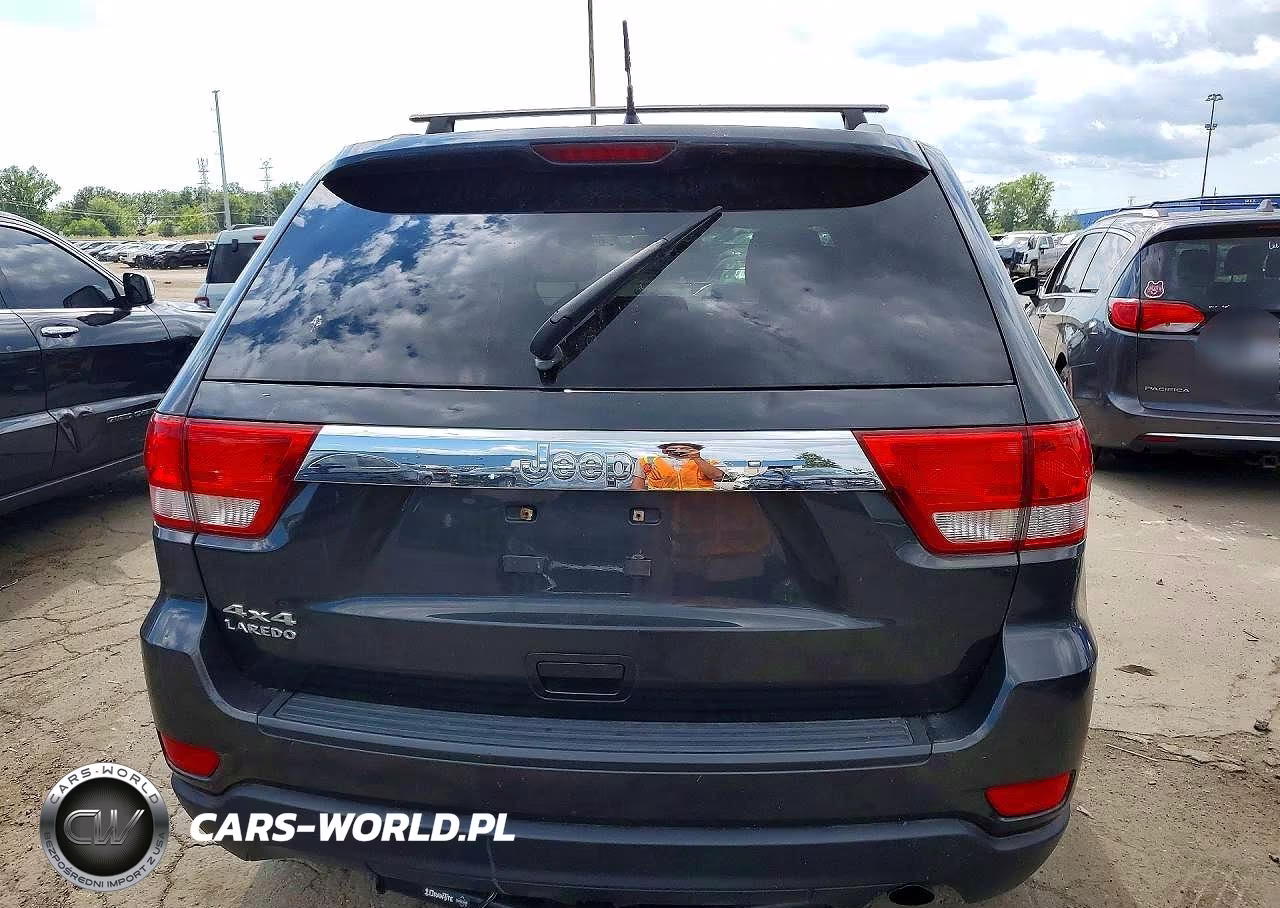 2011 Jeep Grand Cherokee Laredo VIN:1J4RR4GG3BC576765 - 6