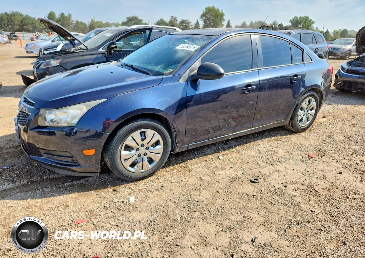 2014 Chevrolet Cruze Ls VIN:1G1PA5SHXE7184172 - 1