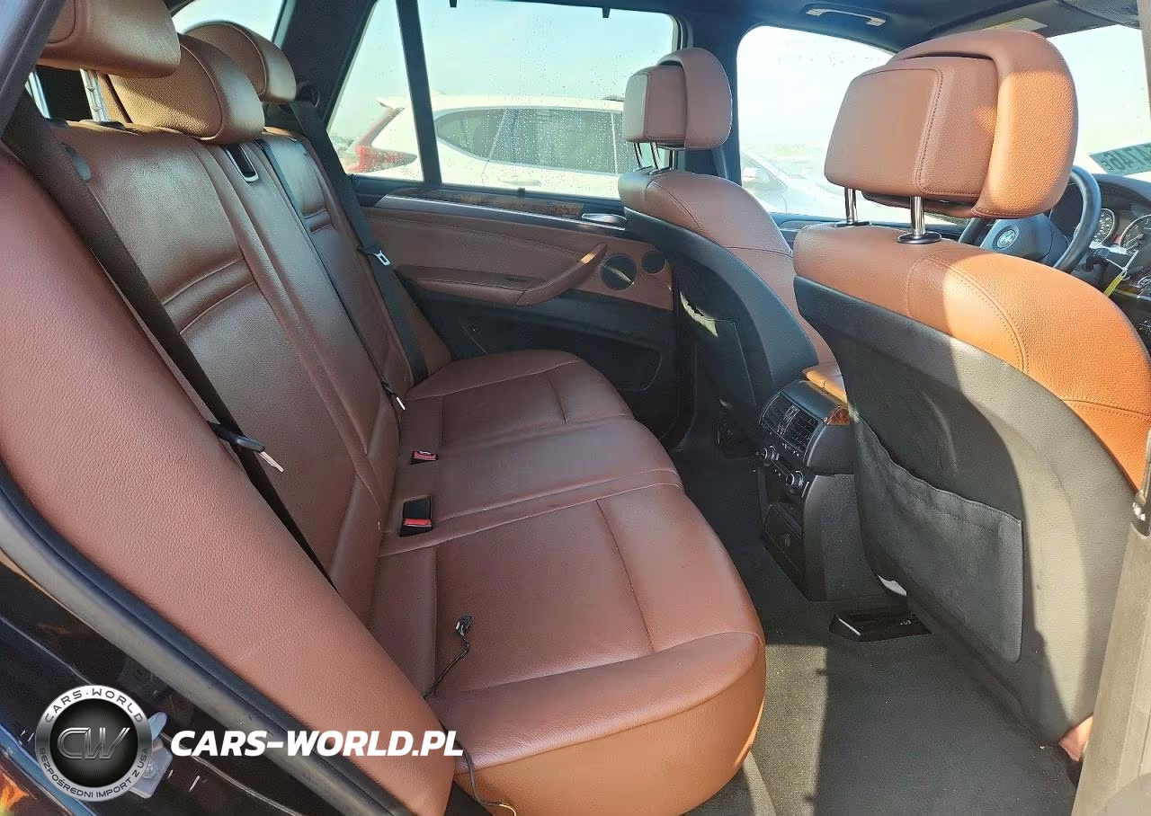 2011 BMW X5 xDrive50I VIN:5UXZV8C51BL417898 - 10