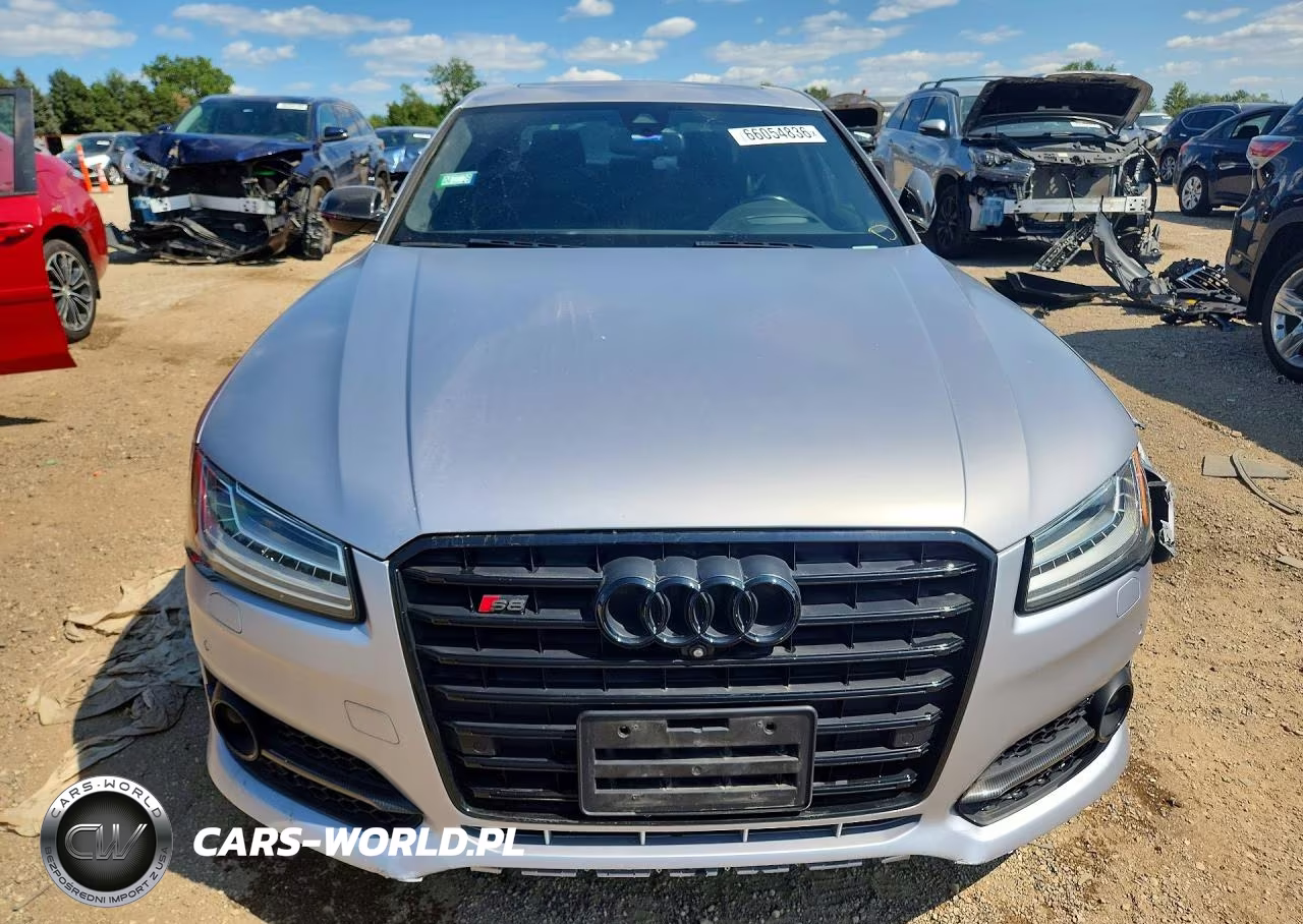 2016 Audi S8 Plus Quattro VIN:WUAJ5AFD1GN900251 - 5