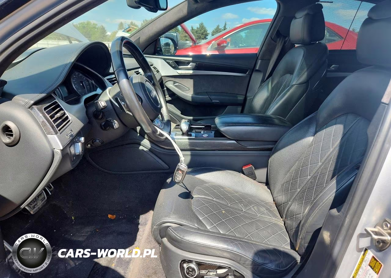 2016 Audi S8 Plus Quattro VIN:WUAJ5AFD1GN900251 - 7