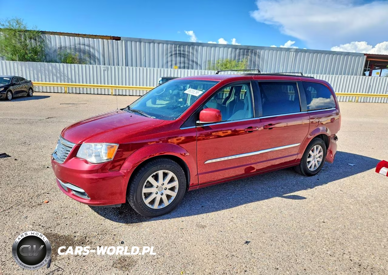 2015 Chrysler Town & Country Touring