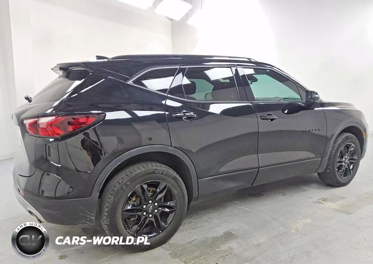 2022 Chevrolet Blazer 2Lt VIN:3GNKBHR47NS232318 - 3