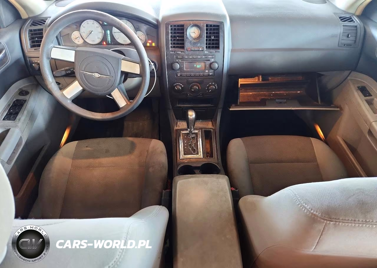 2006 Chrysler 300 VIN:2C3KA43R36H377101 - 8