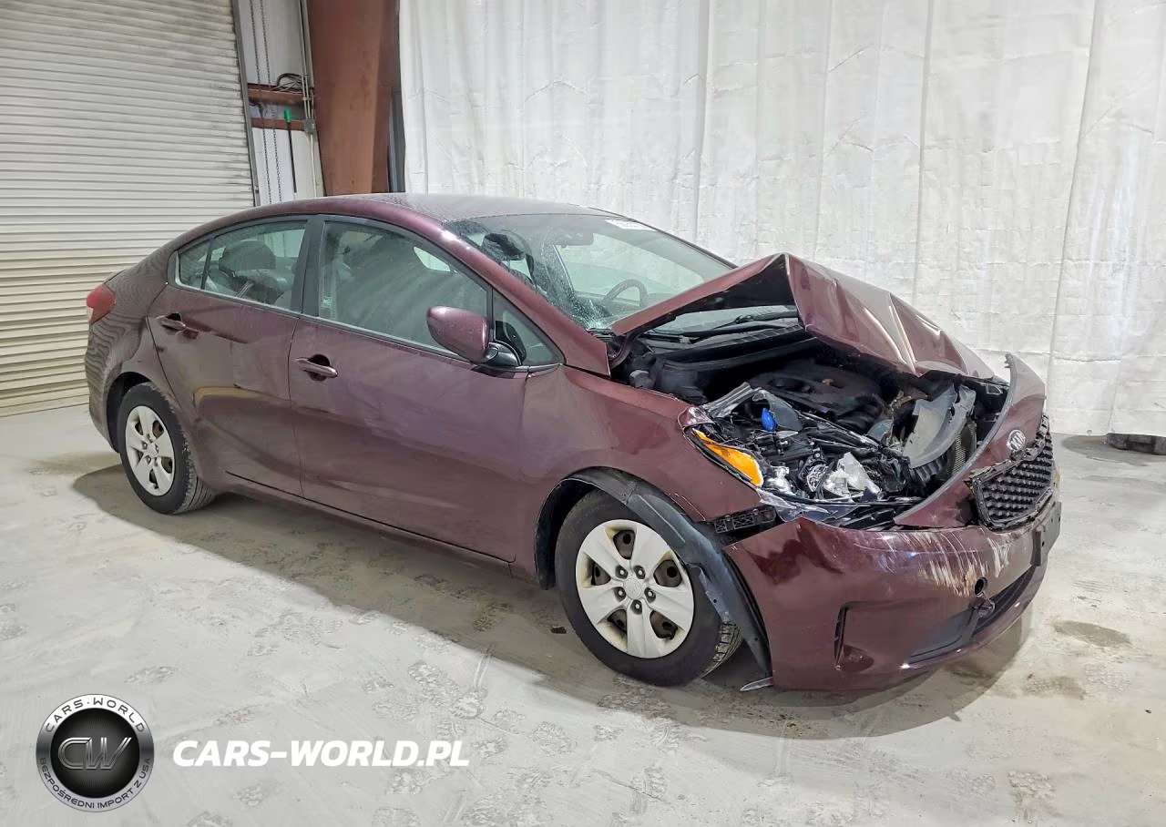 2018 Kia Forte Lx VIN:3KPFK4A75JE272897 - 4