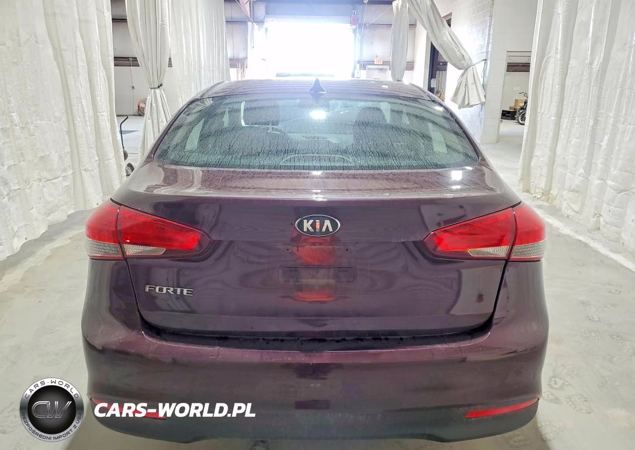 2018 Kia Forte Lx VIN:3KPFK4A75JE272897 - 6
