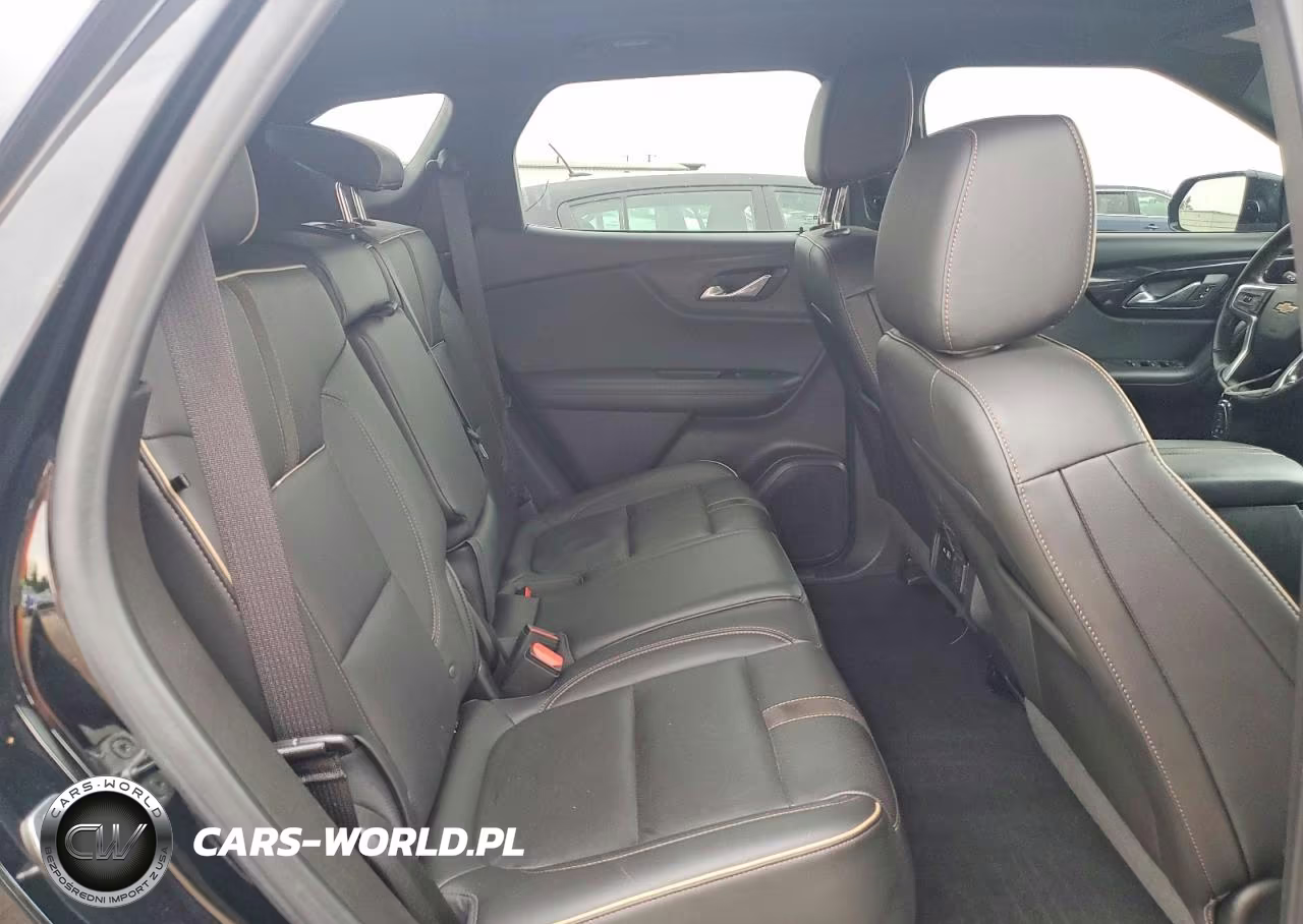 2020 Chevrolet Blazer Premier VIN:3GNKBLRS2LS633645 - 11