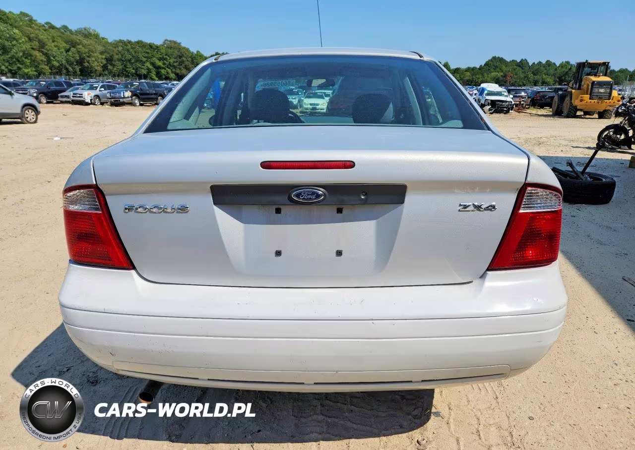 2005 Ford Focus Zx4 VIN:1FAFP34N95W236914 - 6