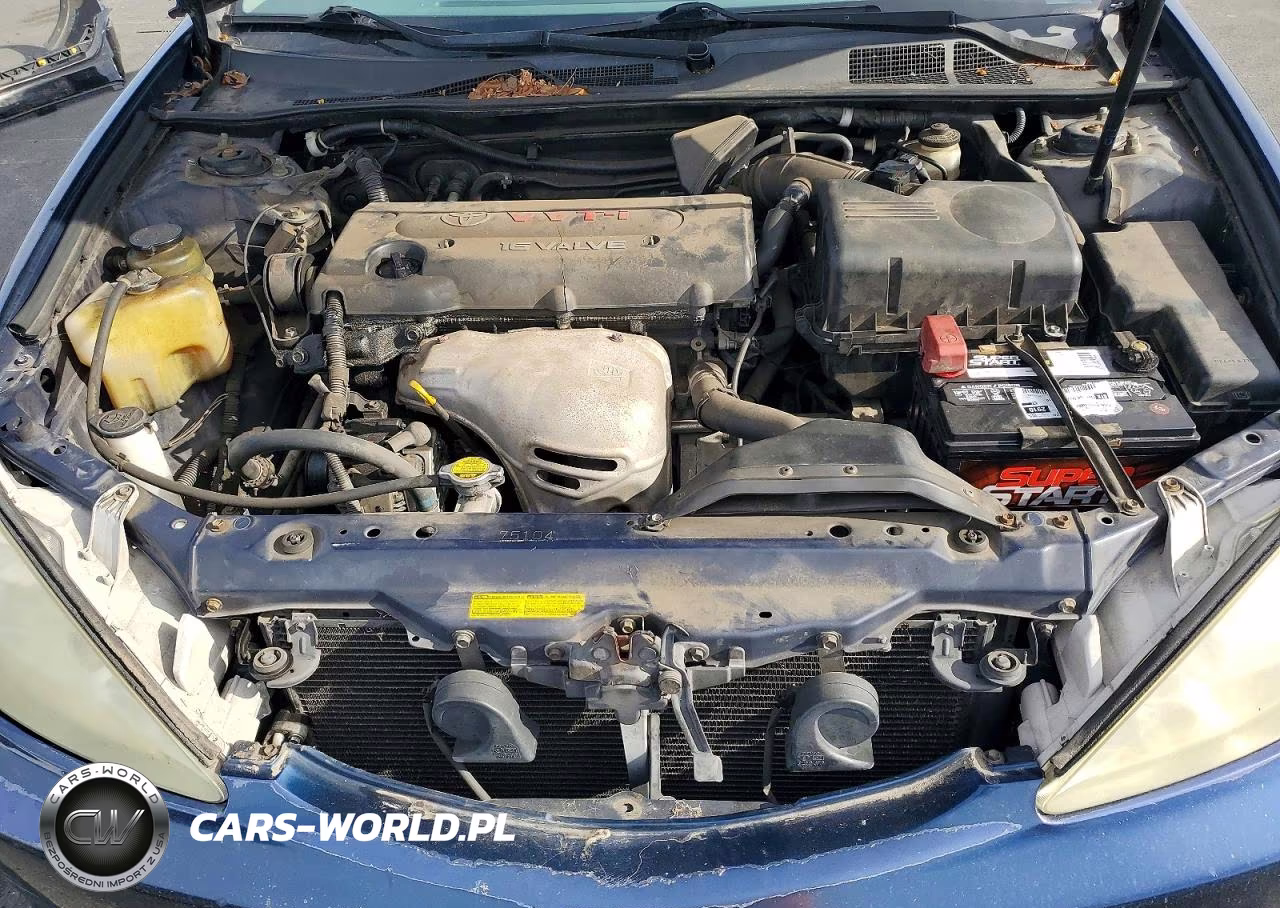 2002 Toyota Camry Le VIN:JTDBE32K020096063 - 11