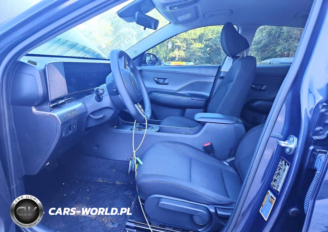 2025 Hyundai Kona Se VIN:KM8HA3AB1SU265521 - 7