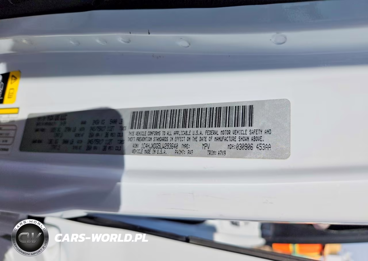 2020 Jeep Wrangler Unlimited Sport VIN:1C4HJXDG5LW293640 - 12
