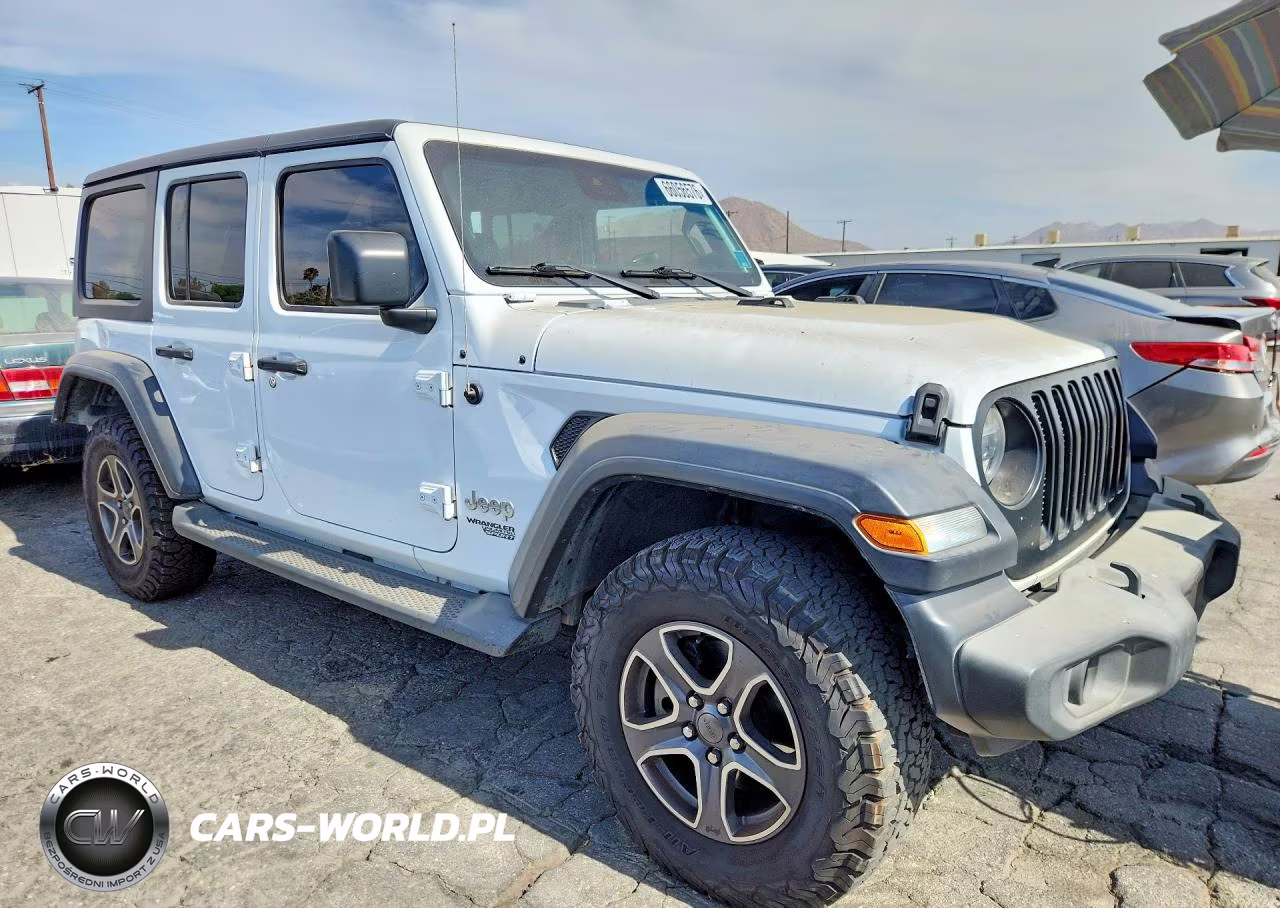 2020 Jeep Wrangler Unlimited Sport VIN:1C4HJXDG5LW293640 - 4