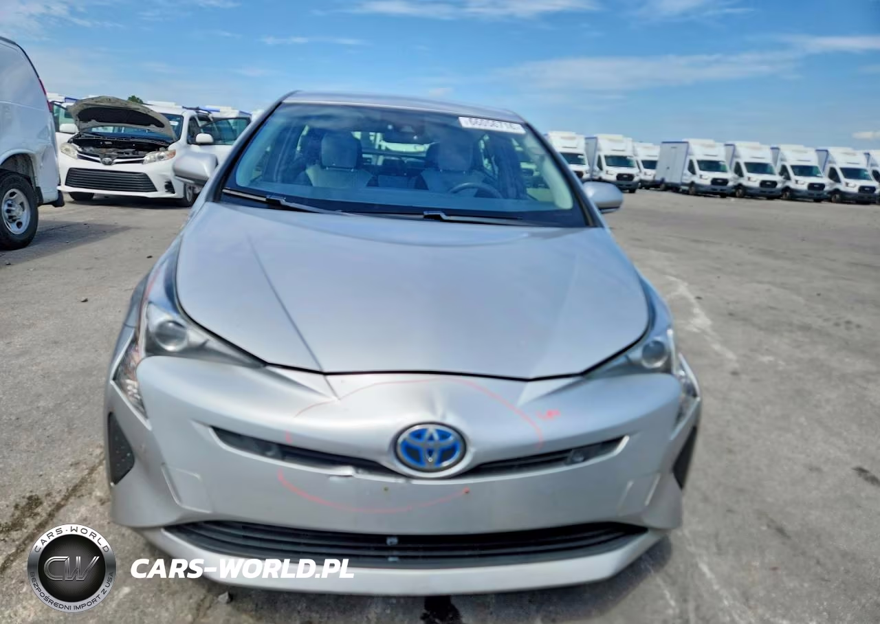 2017 Toyota Prius Two VIN:JTDKBRFU6H3042863 - 5
