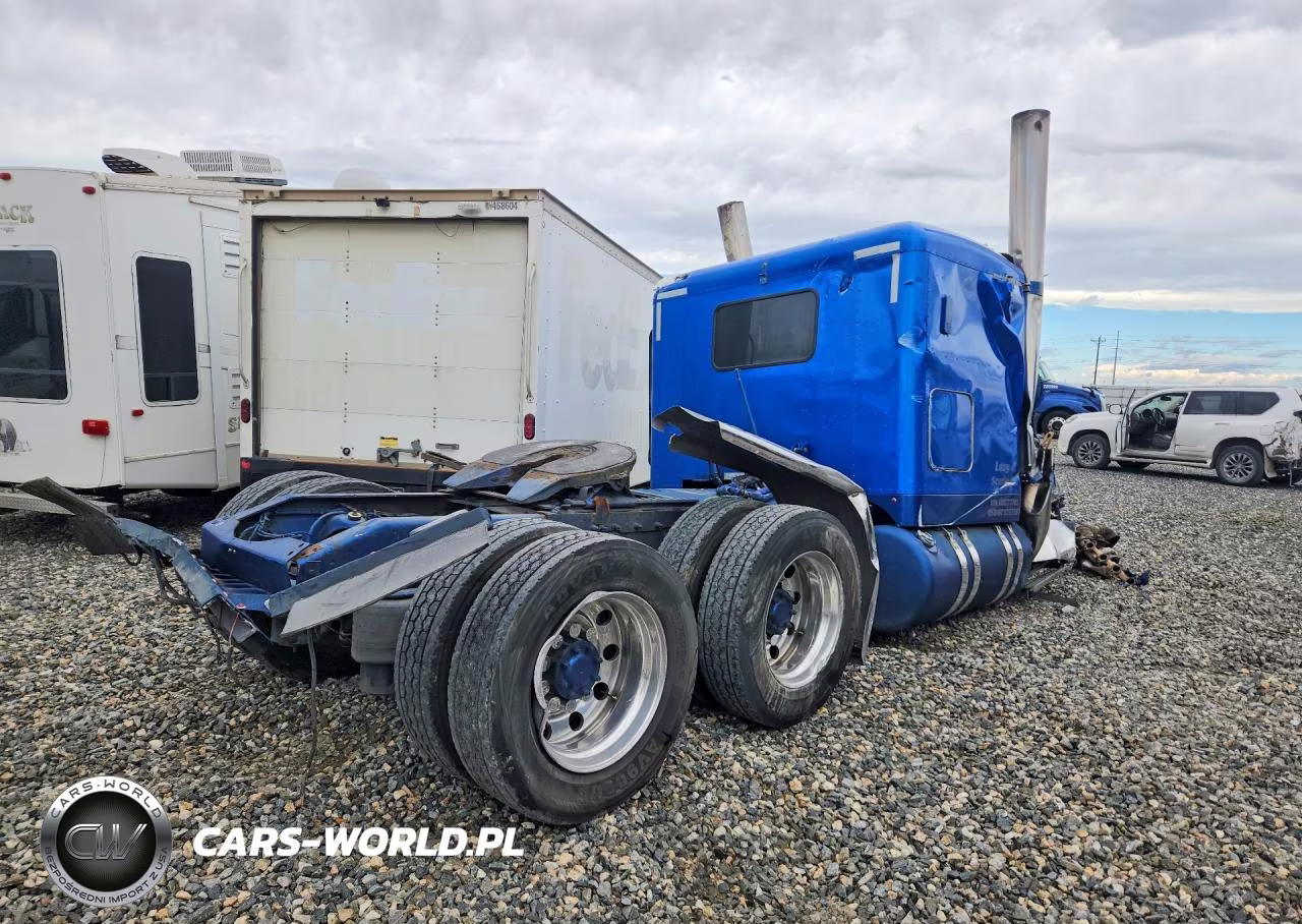 2015 Peterbilt 389 Semi Truck VIN:1NPXGGGG00D277741 - 3