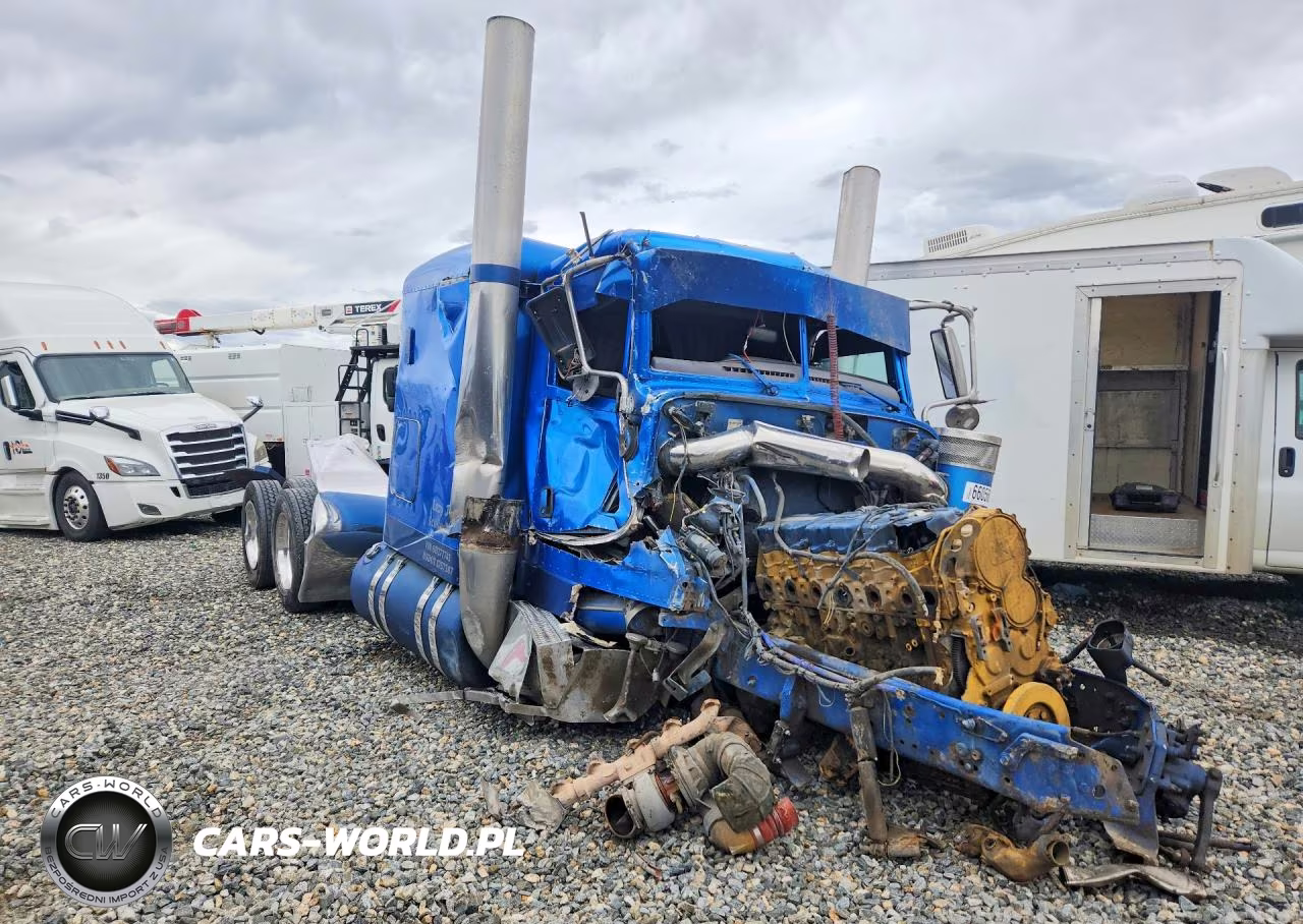 2015 Peterbilt 389 Semi Truck VIN:1NPXGGGG00D277741 - 4