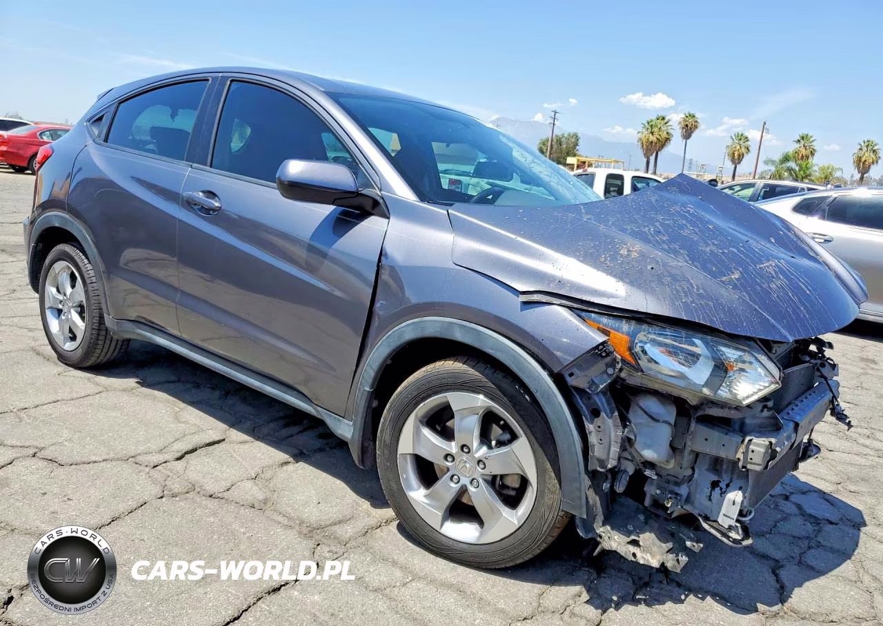 2018 Honda Hr-V Lx VIN:3CZRU5H39JM719442 - 4