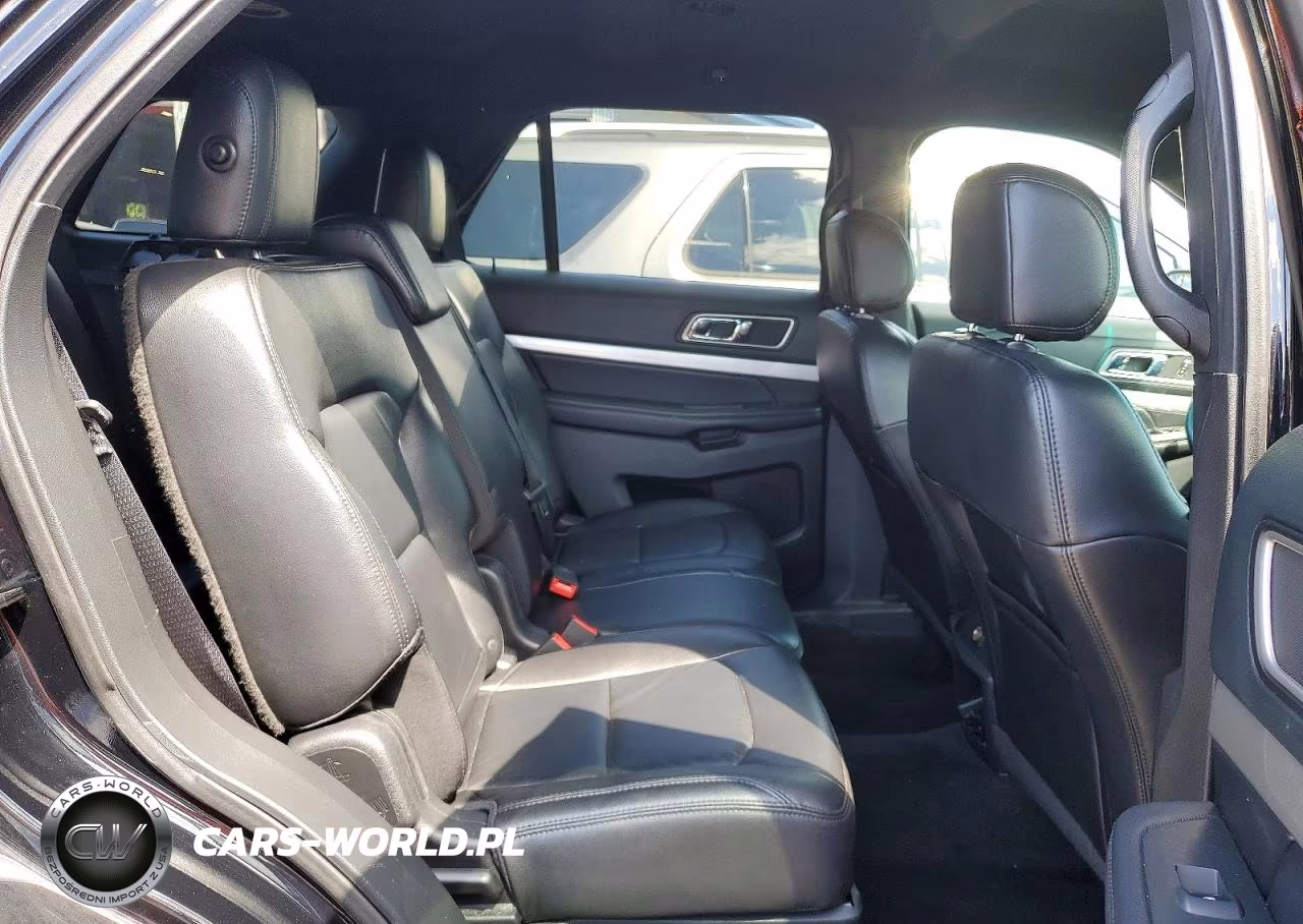 2016 Ford Explorer Xlt VIN:1FM5K8D87GGB00673 - 11