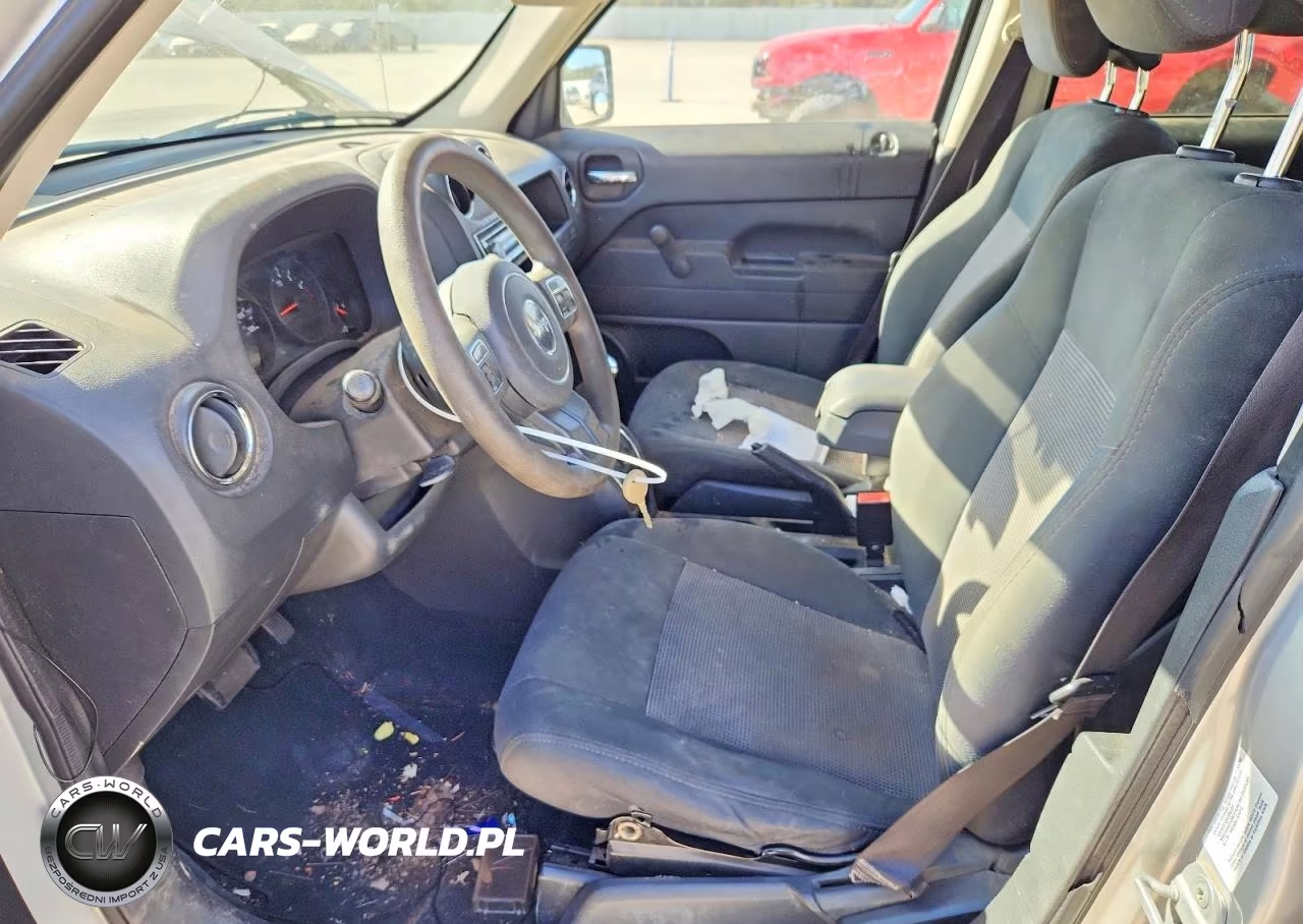 2011 Jeep Patriot Sport VIN:1J4NT1GA1BD102849 - 7