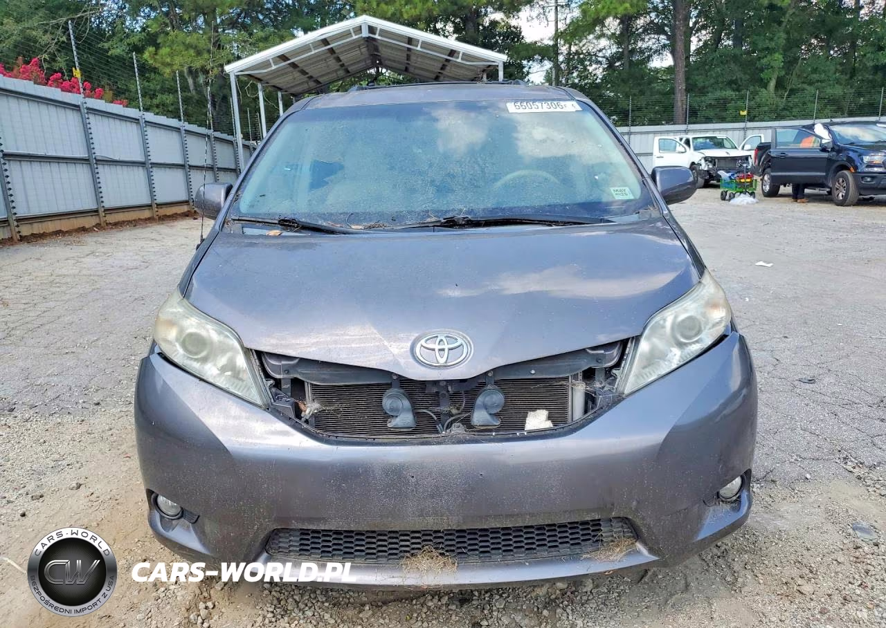 2014 Toyota Sienna Xle 8-Passenger VIN:5TDYK3DC0ES486882 - 5