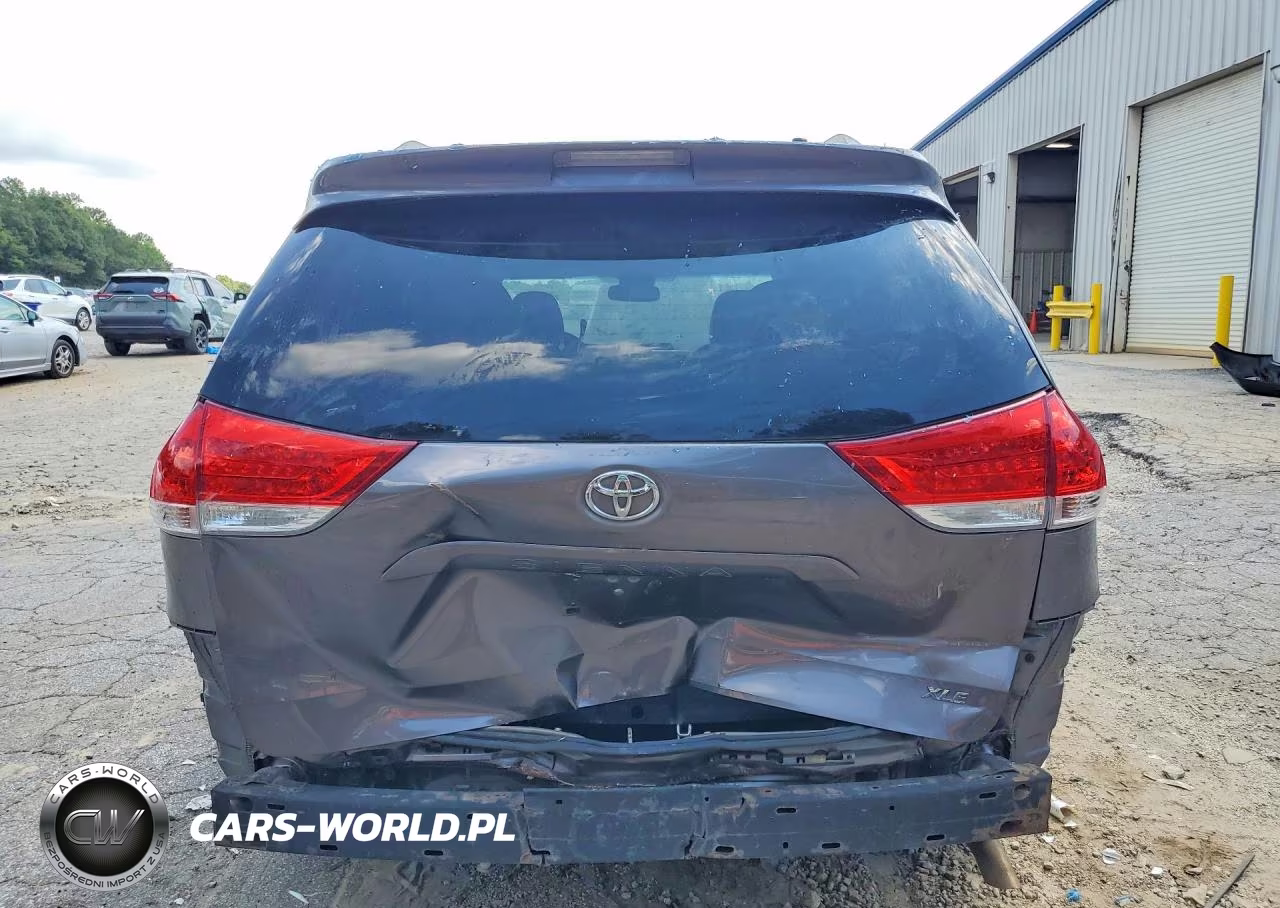 2014 Toyota Sienna Xle 8-Passenger VIN:5TDYK3DC0ES486882 - 6