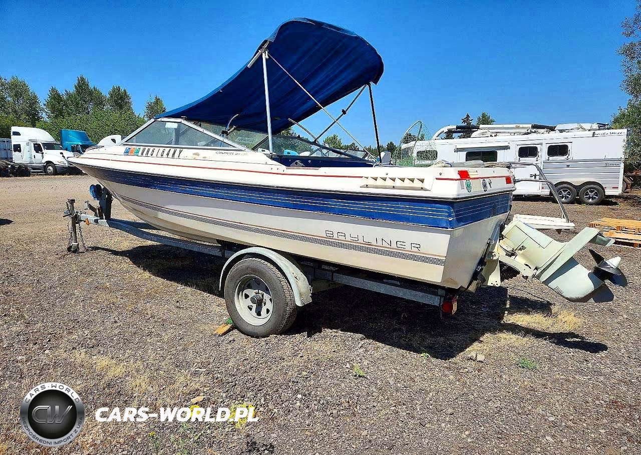 1985 Bayliner Boat VIN:BL3K65CXB585 - 3