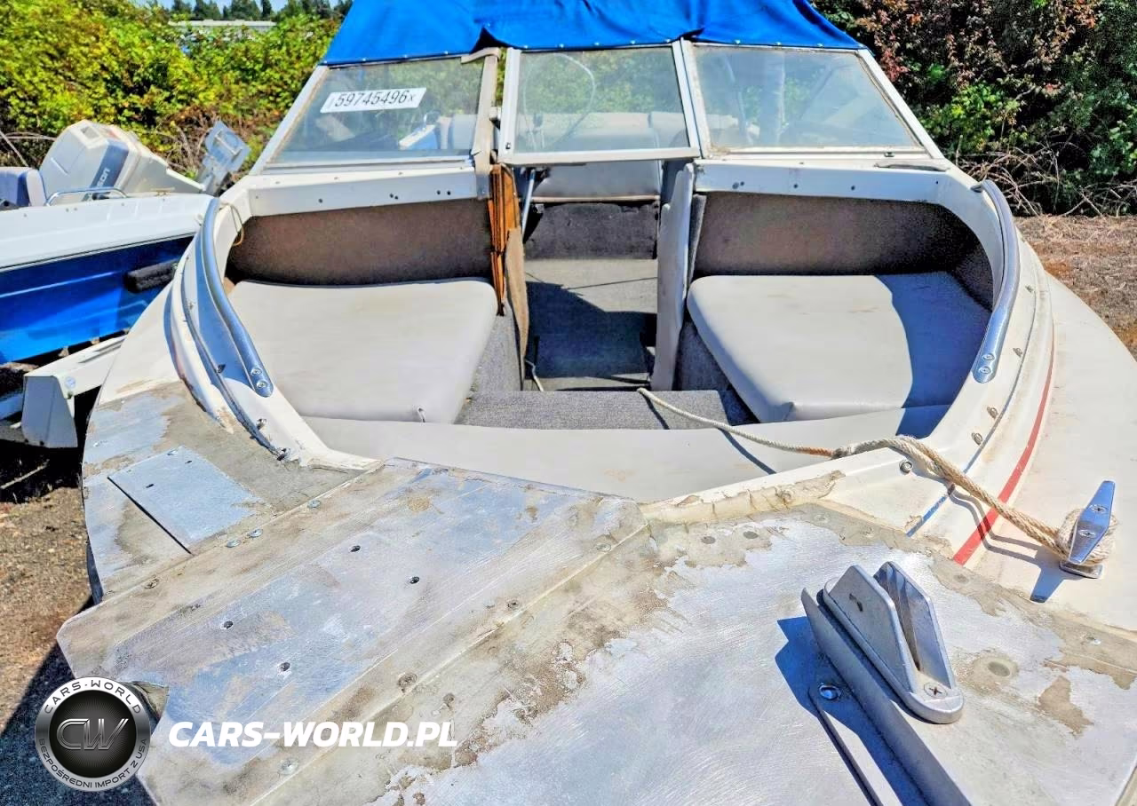 1985 Bayliner Boat VIN:BL3K65CXB585 - 9