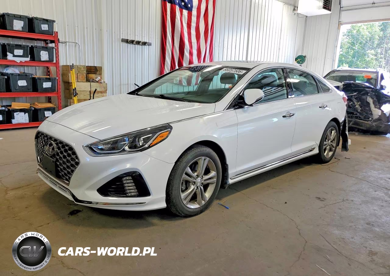 2018 Hyundai Sonata Sport VIN:5NPE34AF7JH674769 - 1