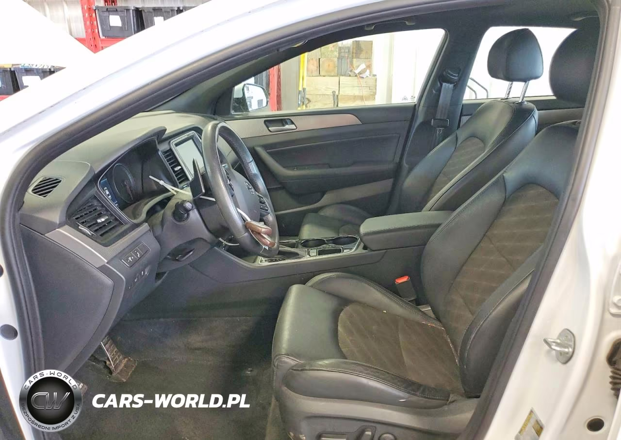 2018 Hyundai Sonata Sport VIN:5NPE34AF7JH674769 - 7