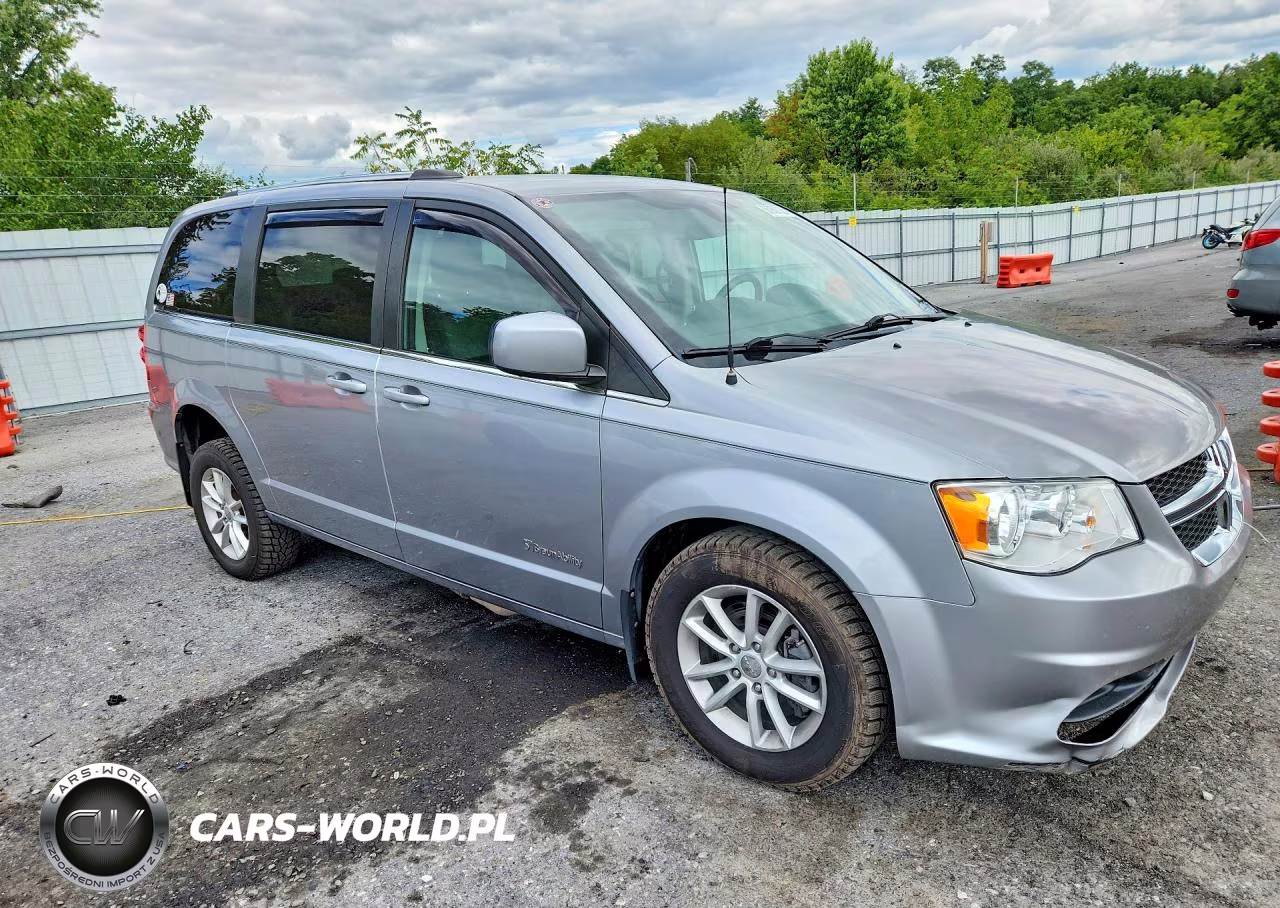 2019 Dodge Grand Caravan Sxt VIN:2C4RDGCG7KR663247 - 4
