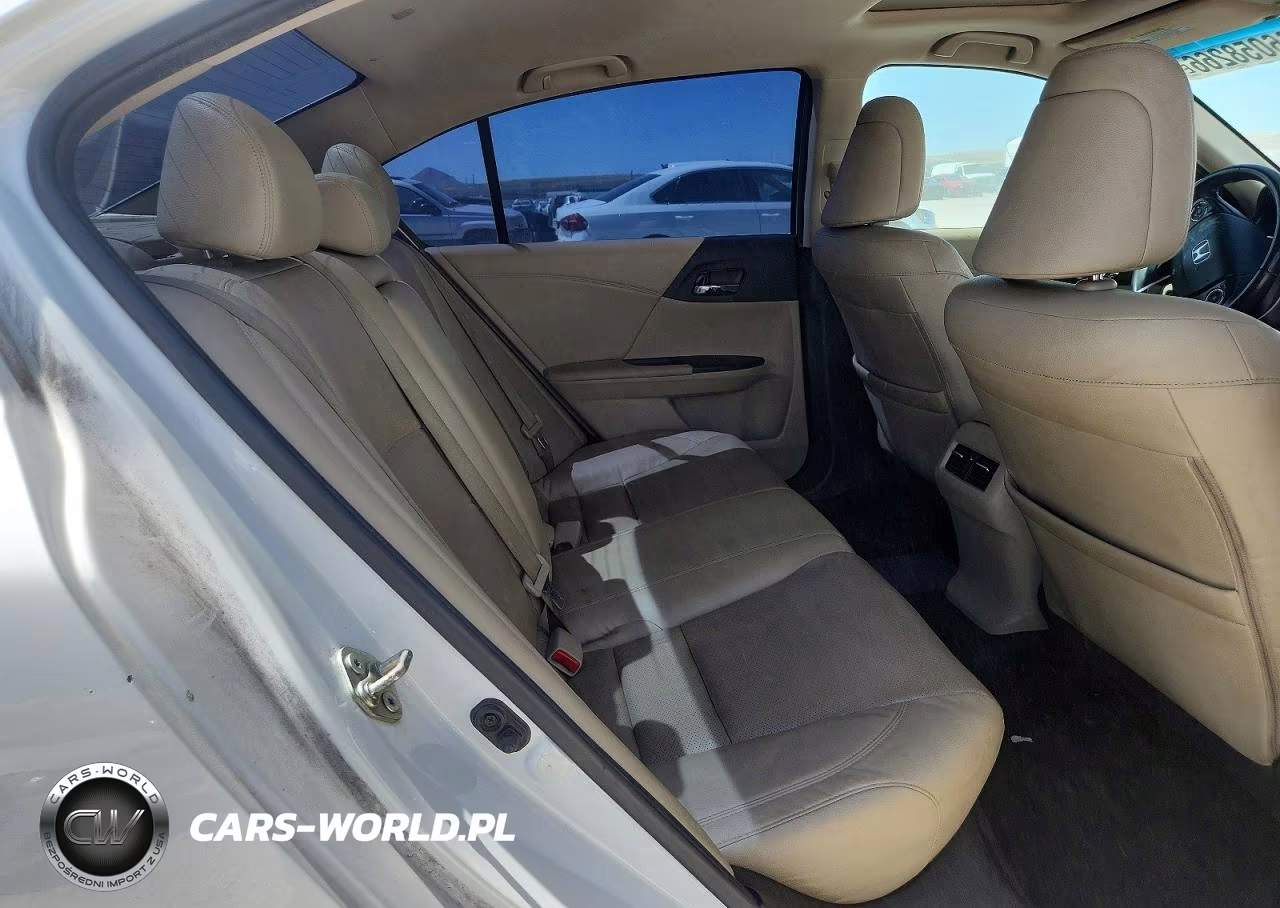 2015 Honda Accord Touring VIN:1HGCR3F91FA004086 - 10