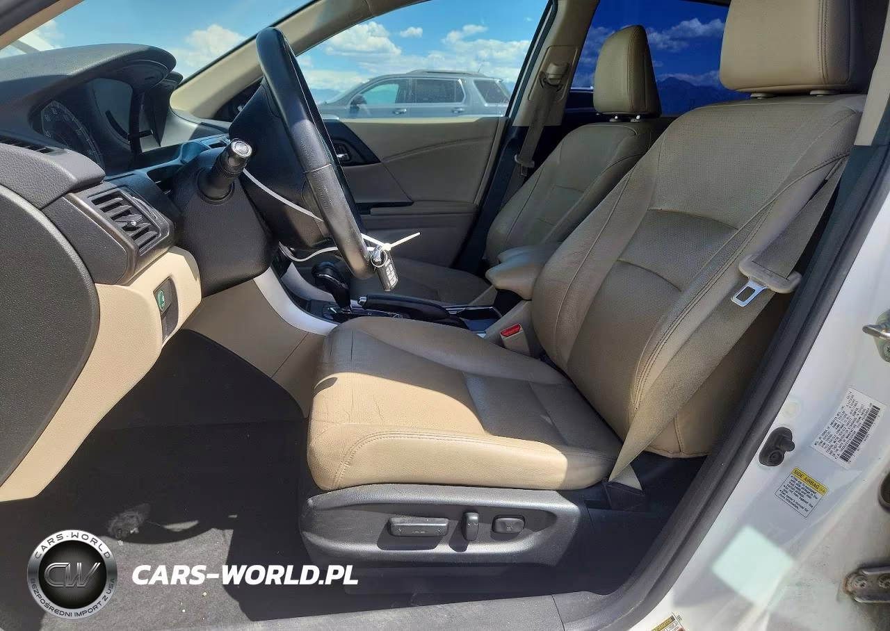 2015 Honda Accord Touring VIN:1HGCR3F91FA004086 - 7