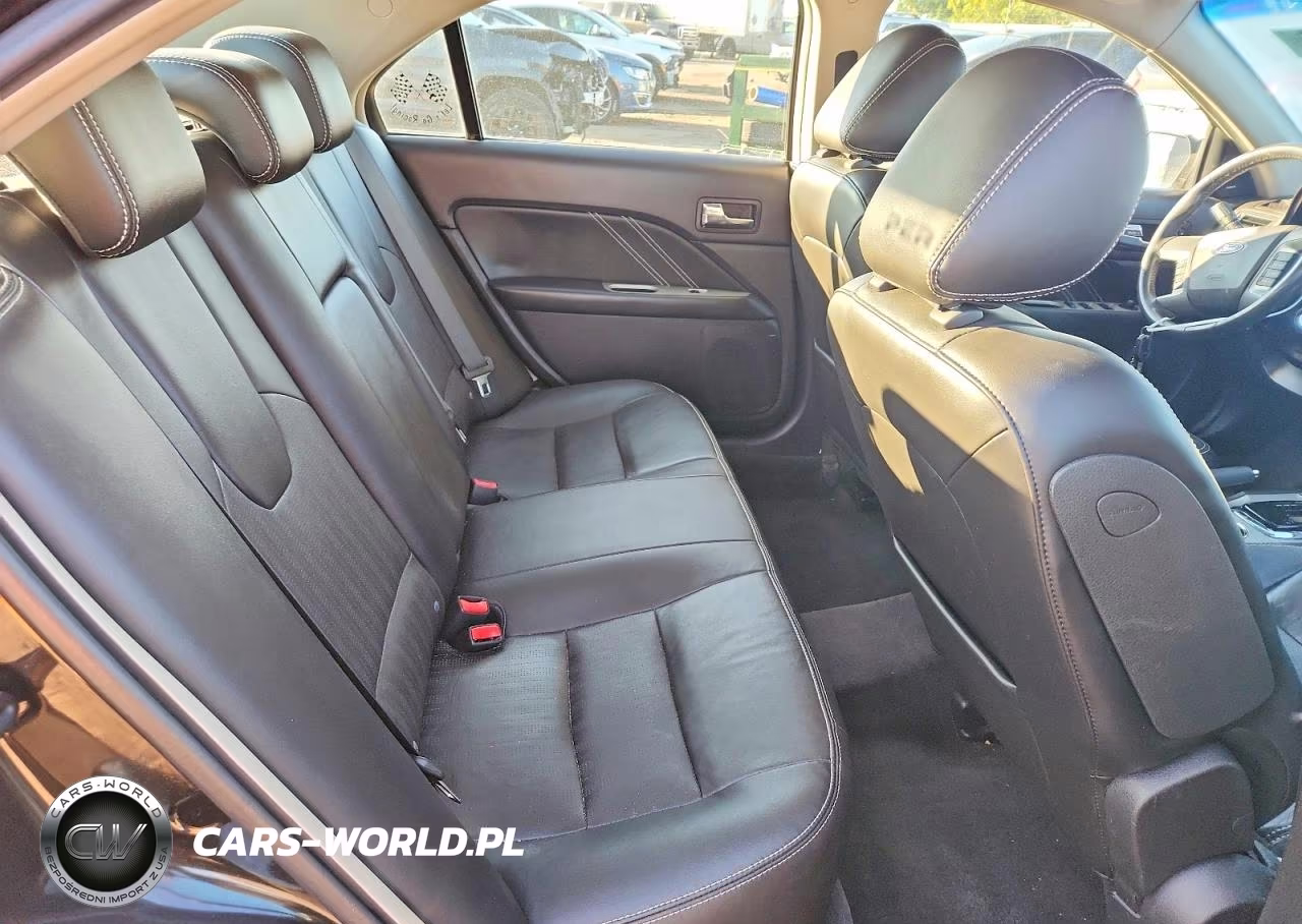 2010 Ford Fusion Sport VIN:3FAHP0KC4AR421569 - 10