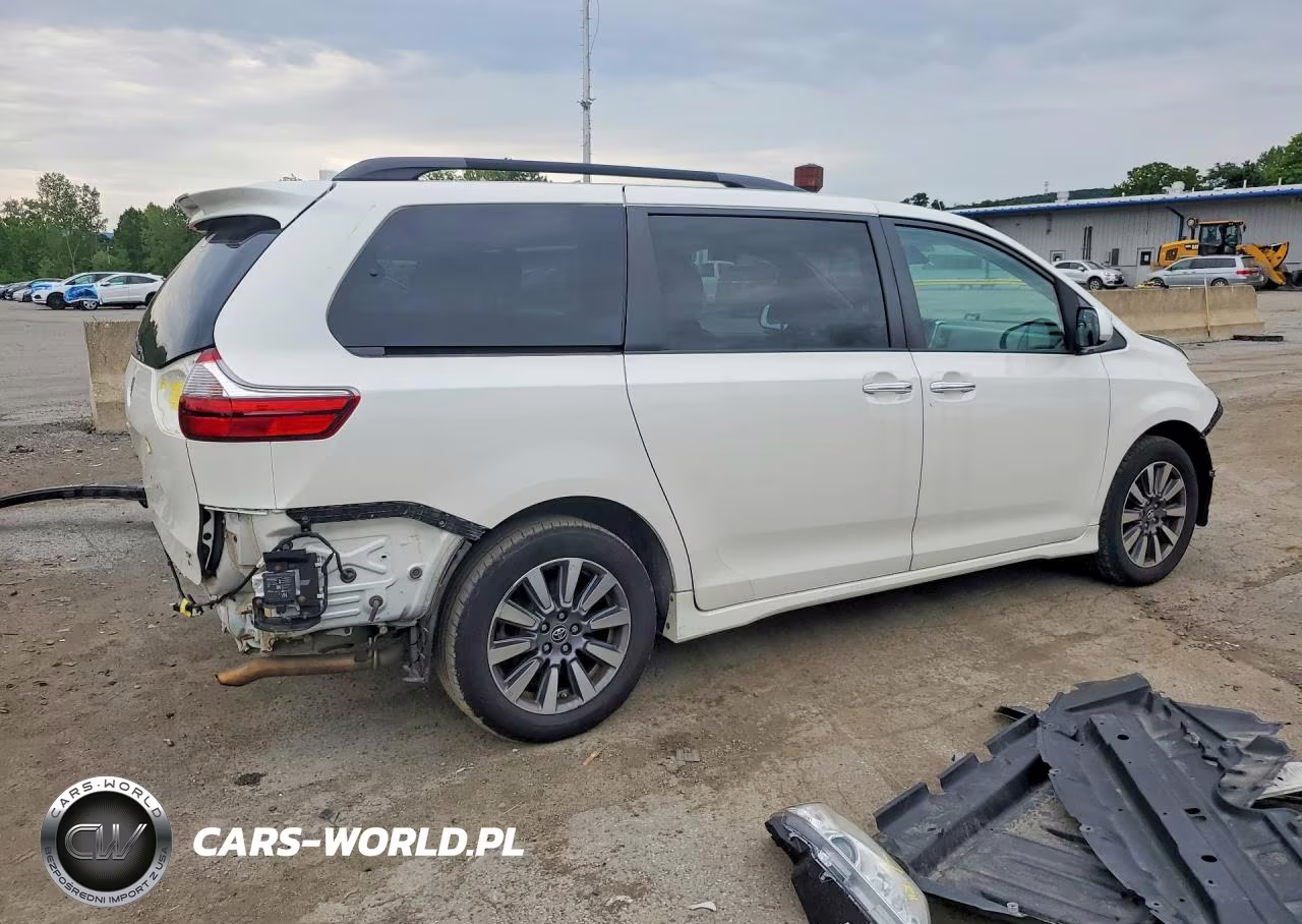 2020 Toyota Sienna Xle 7-Passenger VIN:5TDDZ3DC6LS242077 - 3