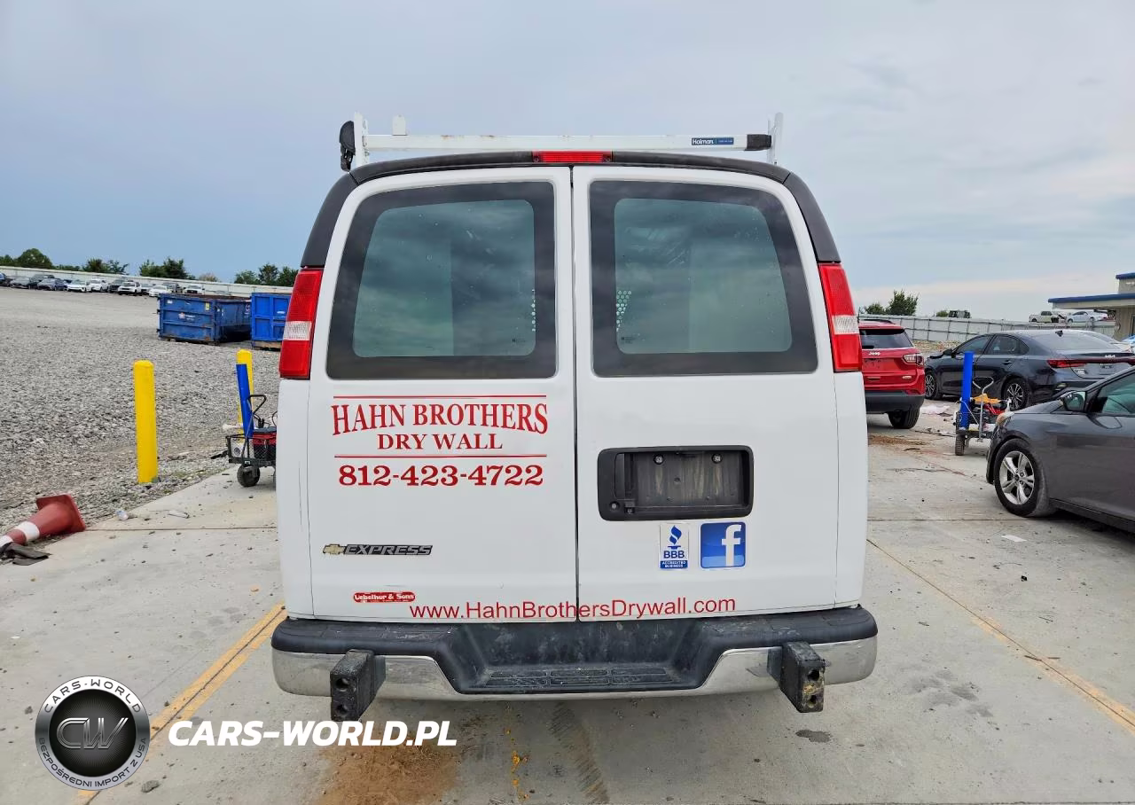 2022 Chevrolet Express G2500 VIN:1GCWGAFP7N1179915 - 6