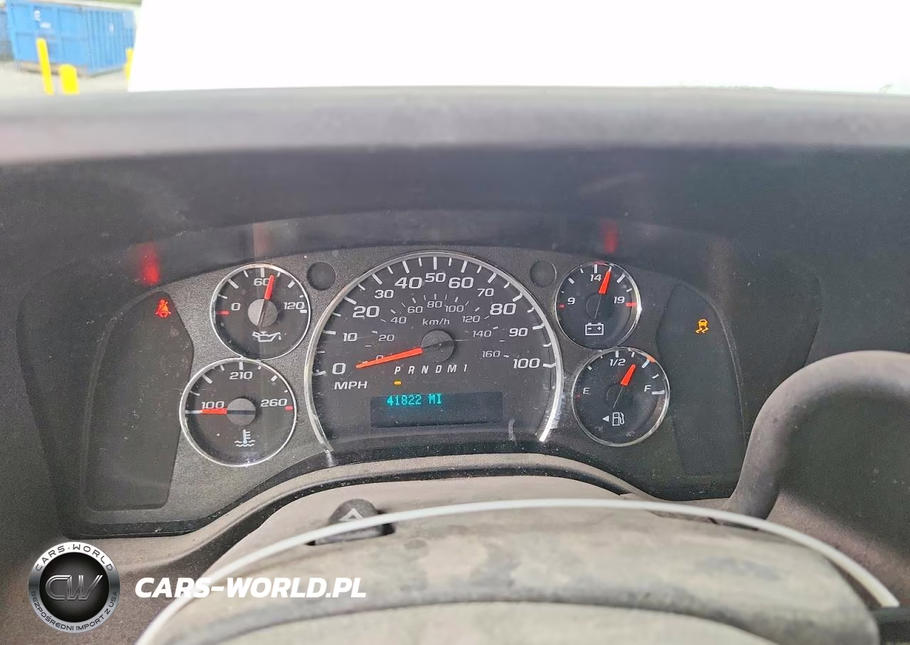 2022 Chevrolet Express G2500 VIN:1GCWGAFP7N1179915 - 9