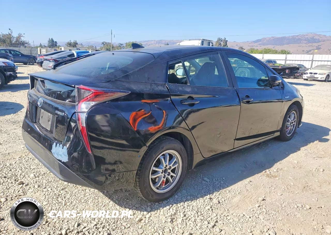 2018 Toyota Prius Two VIN:JTDKBRFU8J3074350 - 3