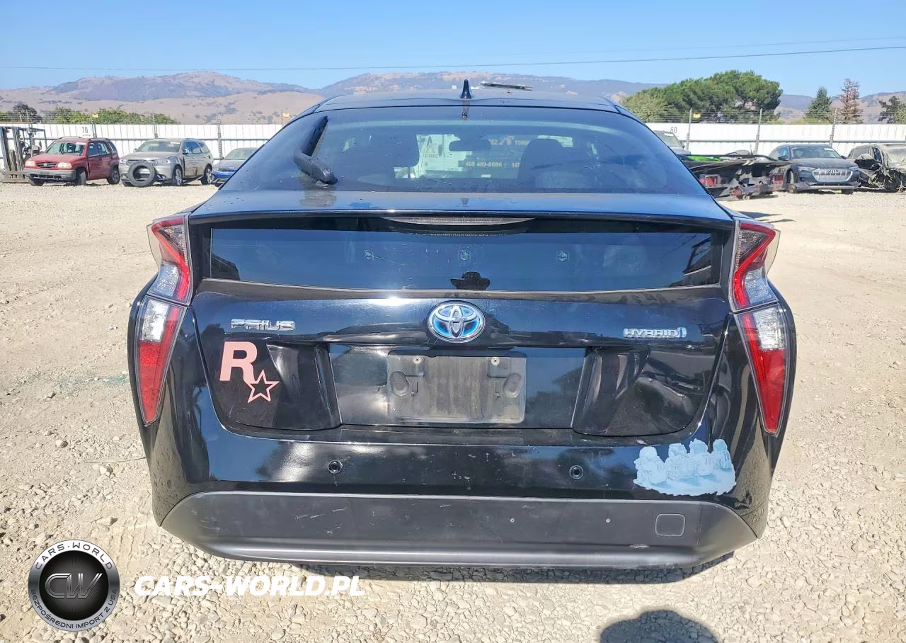 2018 Toyota Prius Two VIN:JTDKBRFU8J3074350 - 6