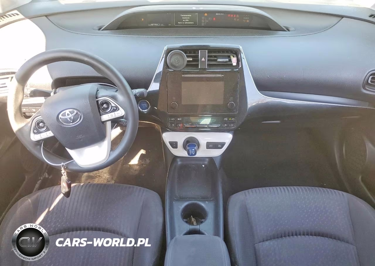 2018 Toyota Prius Two VIN:JTDKBRFU8J3074350 - 8