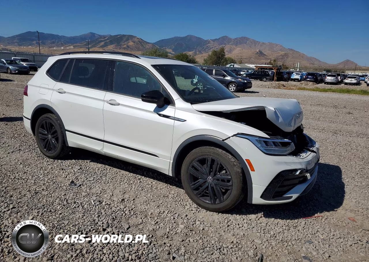 2022 Volkswagen Tiguan Se R-Line Black VIN:3VV8B7AX6NM066799 - 4