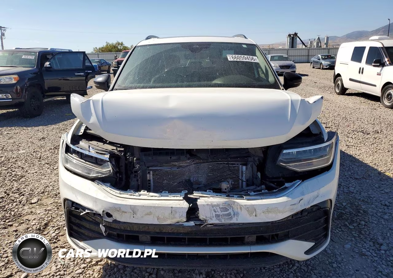 2022 Volkswagen Tiguan Se R-Line Black VIN:3VV8B7AX6NM066799 - 5