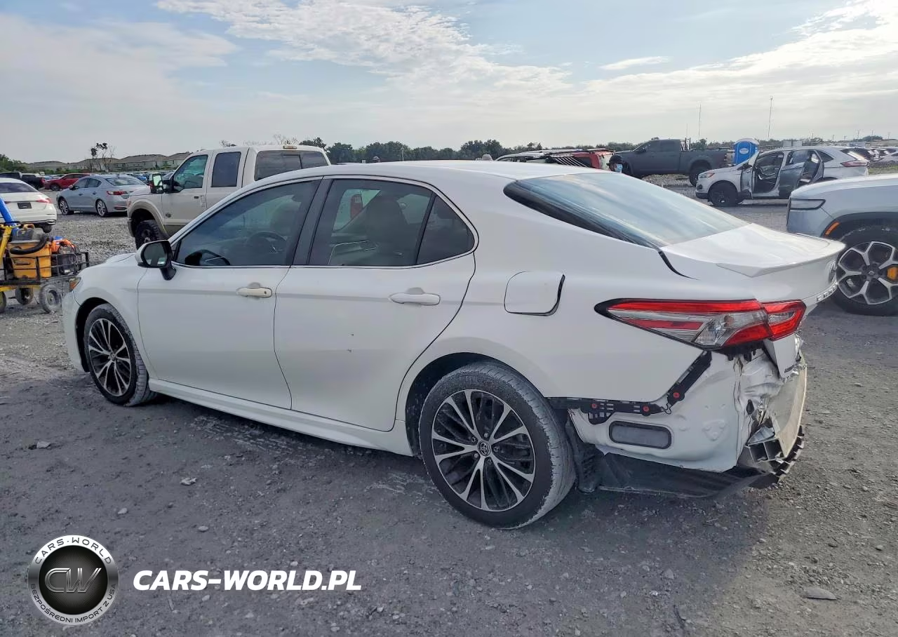 2018 Toyota Camry Se VIN:4T1B11HK5JU649963 - 2