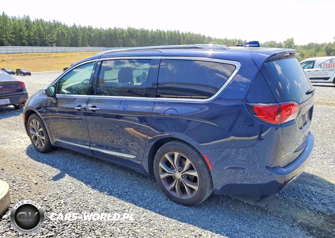 2017 Chrysler Pacifica Limited VIN:2C4RC1GG5HR727269 - 2
