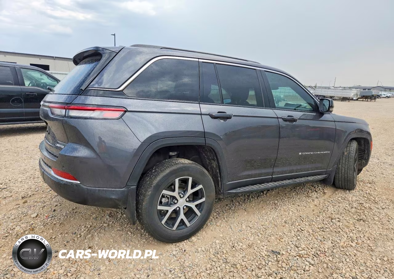 2025 Jeep Grand Cherokee Limited VIN:1C4RJHBG4SC284652 - 3